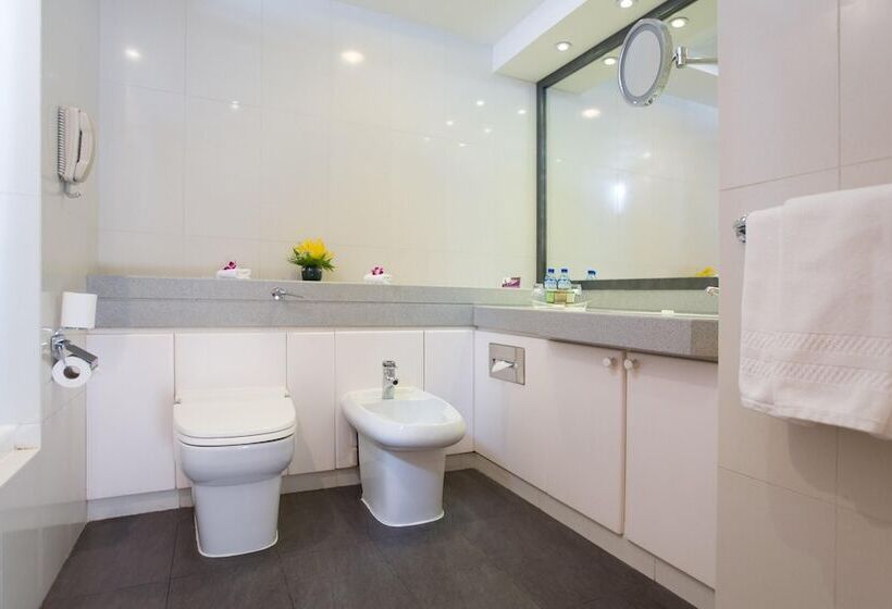 带2个卧室的套房, Millennium Plaza Downtown Suites