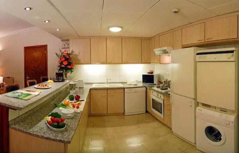 带2个卧室的套房, Millennium Plaza Downtown Suites