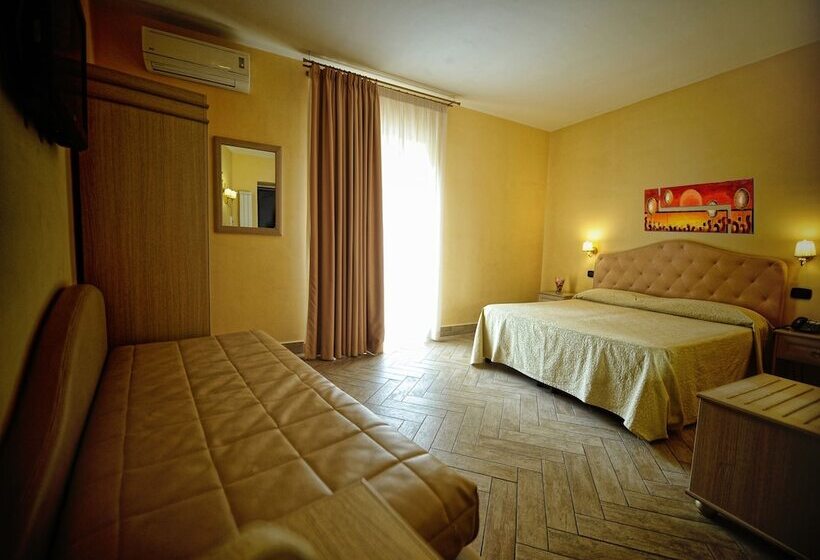 اتاق استاندارد سه نفره, Barbato