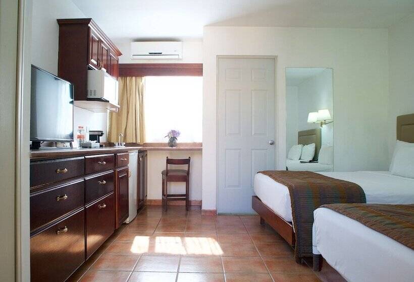 חדר סטנדרט שתי מיטות זוגיות, Best Western Saltillo