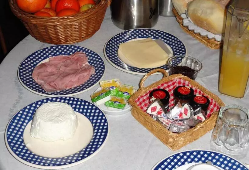 スタンダードトリプルルーム, Casa Do Brigadeiro
