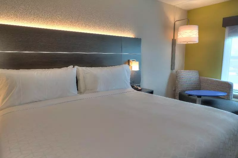 キングサイドベッドのスタンダードワンルーム, Hampton Inn Hadley Amherst Area