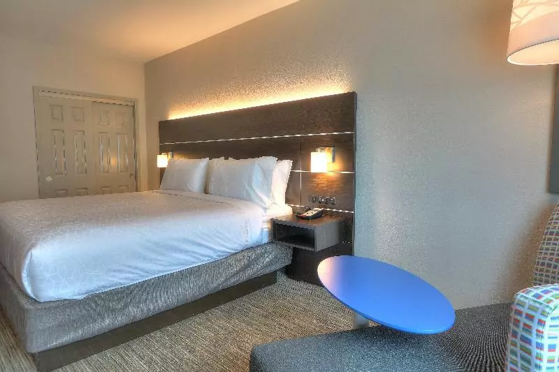 キングサイドベッドのスタンダードワンルーム, Hampton Inn Hadley Amherst Area