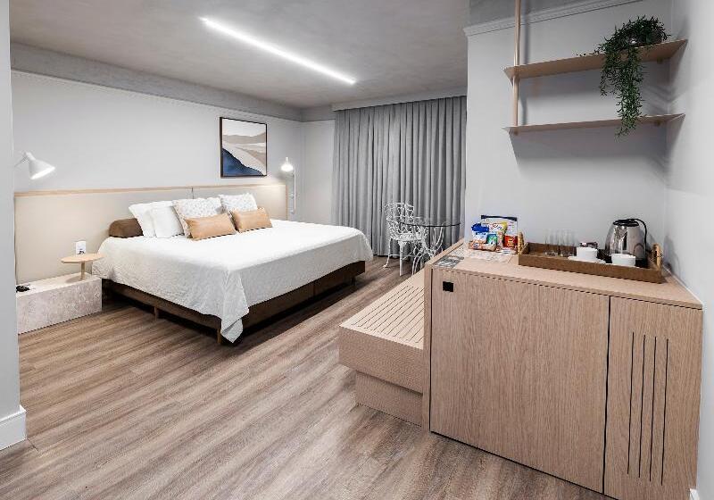 جناح مزود بجاكوزى, Hm