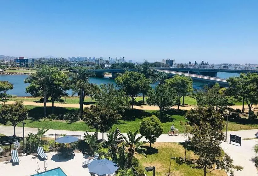 キングサイズベッドのスイートルーム, Homewood Suites By Hilton San Diego Airport/liberty Station