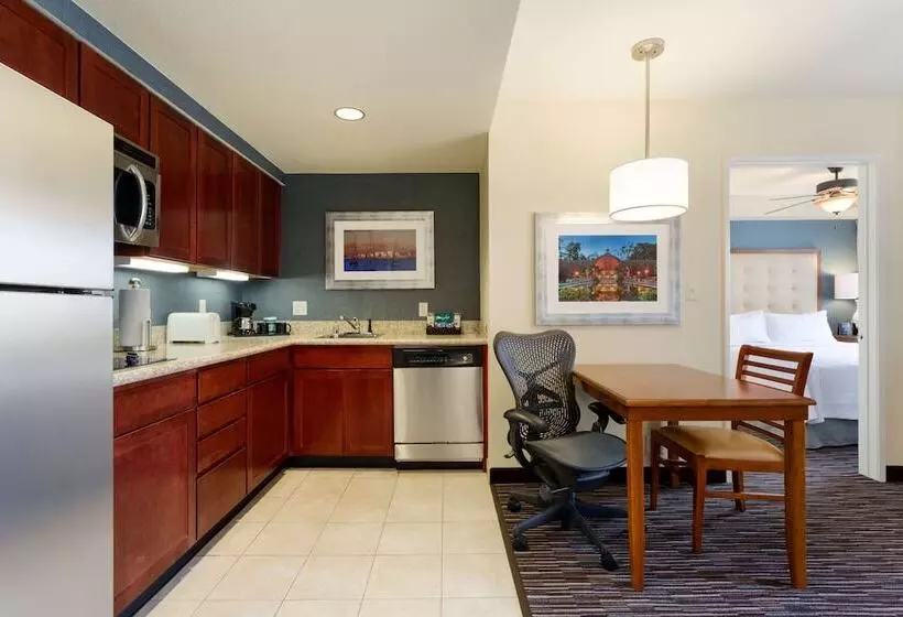 キングサイズベッドのスイートルーム, Homewood Suites By Hilton San Diego Airport/liberty Station