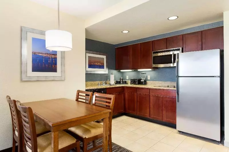 キングサイドベッドのスタンダードワンルーム, Homewood Suites By Hilton San Diego Airport/liberty Station