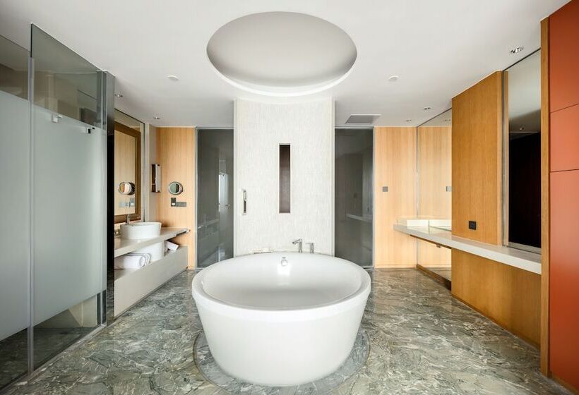 غرفة بريميوم مطلّة علي البحيرة, Intercontinental Suzhou Hotel, An Ihg