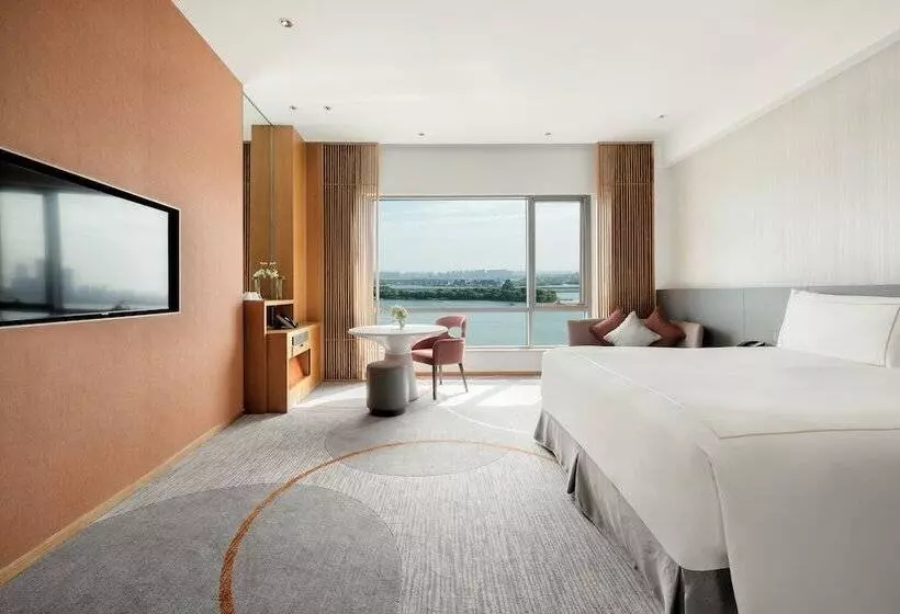 湖の見えるプレミアムルーム, Intercontinental Suzhou Hotel, An Ihg