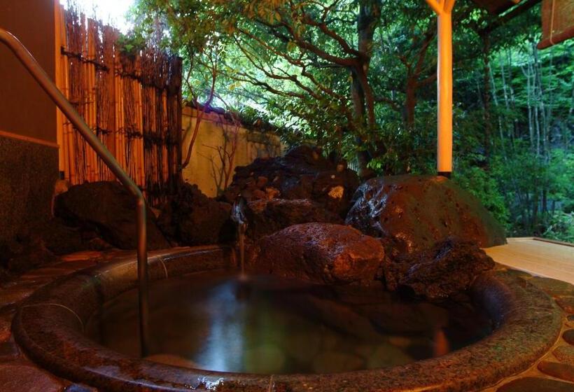 수피리어 룸, Nishimuraya Honkan