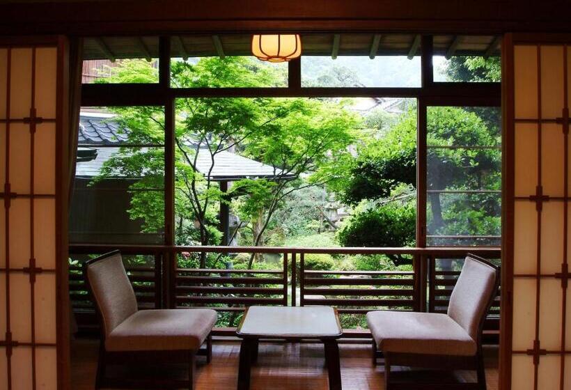 스탠다드 룸, Nishimuraya Honkan