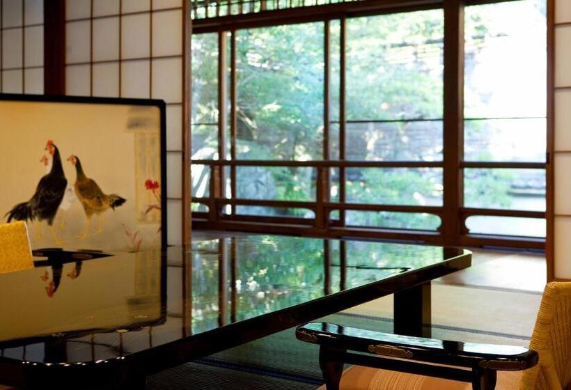 가든 전망 스위트, Nishimuraya Honkan