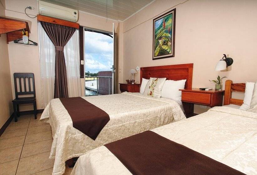 غرفة قياسية مزوَّدة بشُرفة, Las Colinas