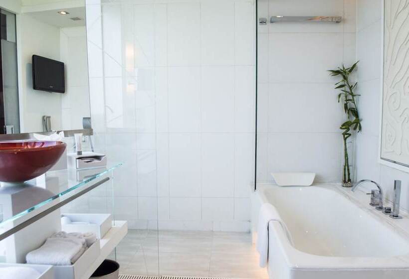 Президентский Люкс, Le Méridien Gurgaon, Delhi Ncr