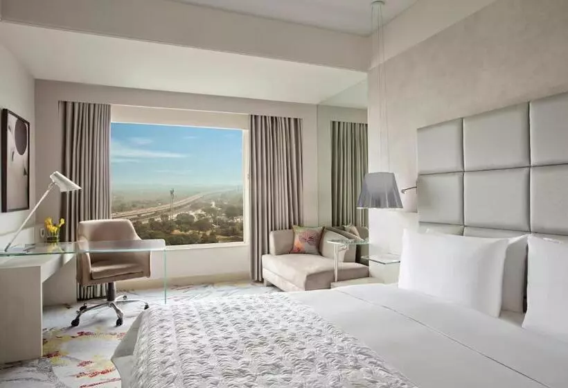 景色の見えるスタンダードシングルルーム, Le Méridien Gurgaon, Delhi Ncr