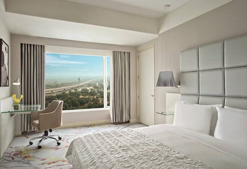 Президентский Люкс, Le Méridien Gurgaon, Delhi Ncr