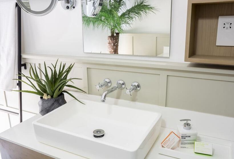 Номер Deluxe, Lux Grand Gaube Resort & Villas