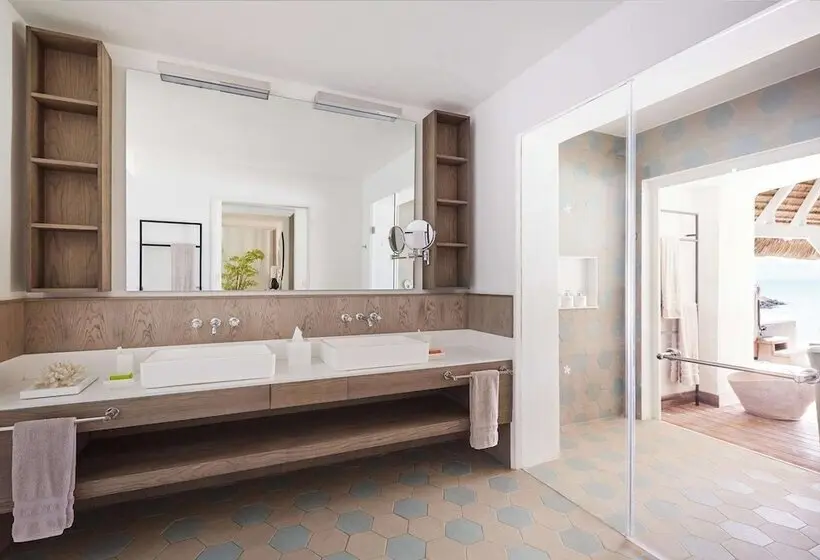 سوییت جونیور, Lux Grand Gaube Resort & Villas