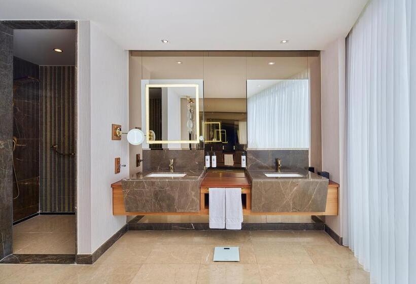 Королевский Люкс, Maxx Royal Belek Golf Resort