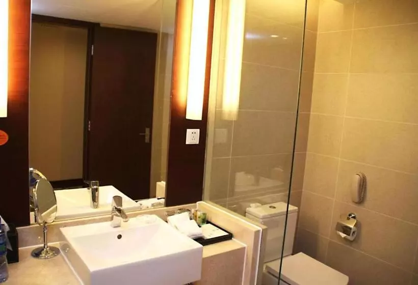 Standard-huone King-vuode, Ramada By Wyndham Beijing Airport
