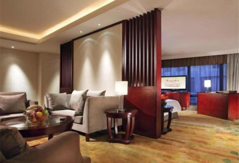 Люкс Повышенной Комфортности, Ramada By Wyndham Beijing Airport