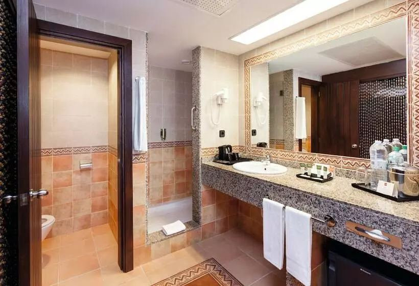 اتاق خانوادگی, Hotel Riu Touareg - All Inclusive
