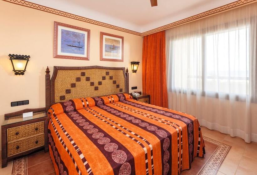 سوییت خانوادگی, Hotel Riu Touareg - All Inclusive