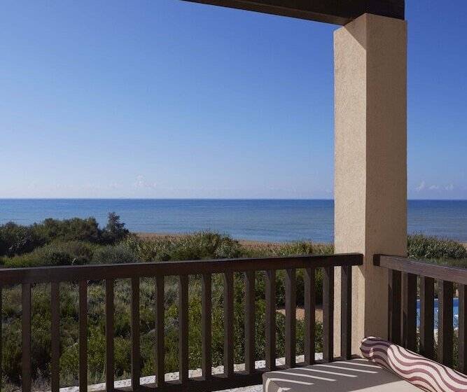 غرفة بريميوم مطلّة علي البحر, The Westin Resort Costa Navarino