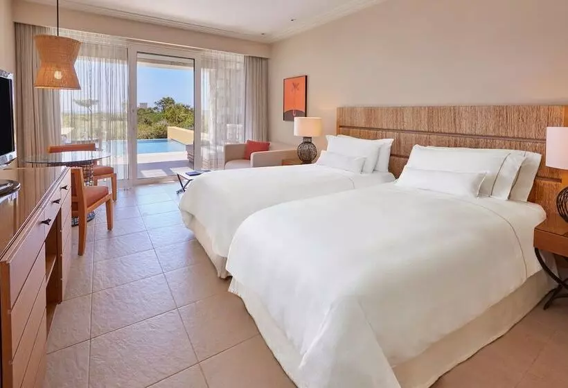 اتاق پرمیوم با چشم‌انداز دریا, The Westin Resort Costa Navarino