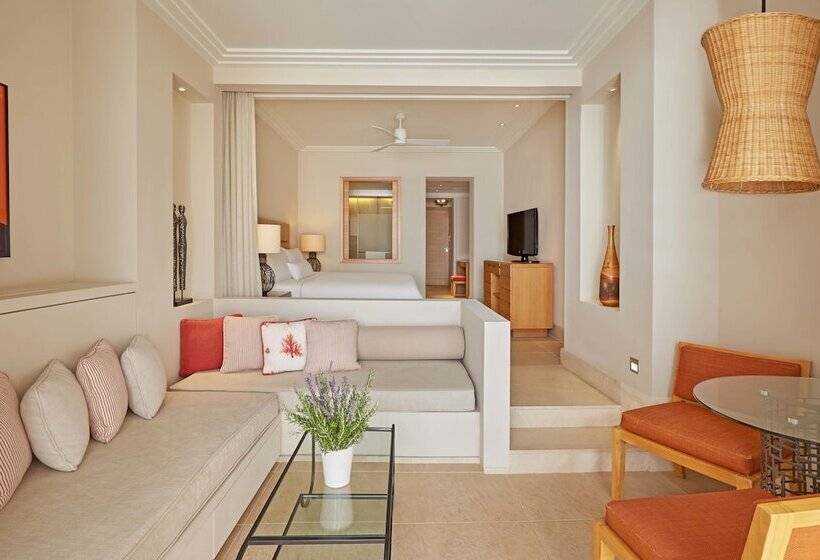 غرفة سوبيريور مطلّة علي الحديقة, The Westin Resort Costa Navarino