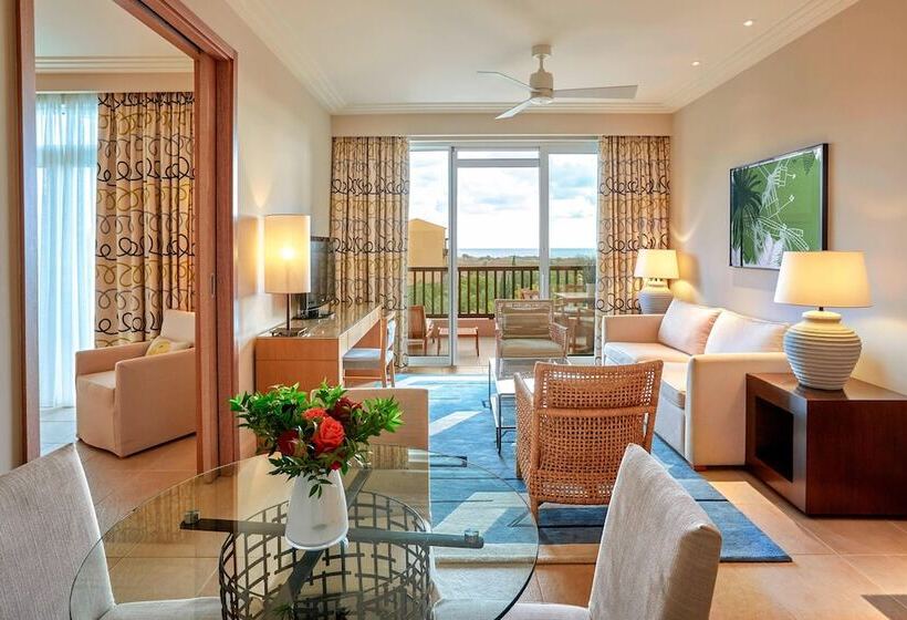 جناح عائلي, The Westin Resort Costa Navarino