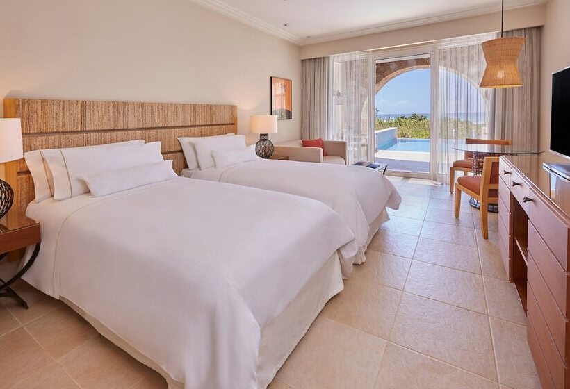 غرفة بريميوم مطلّة علي البحر, The Westin Resort Costa Navarino