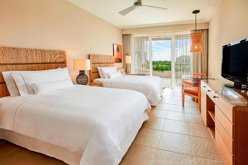 Номер Deluxe Вид на Сад, The Westin Resort Costa Navarino