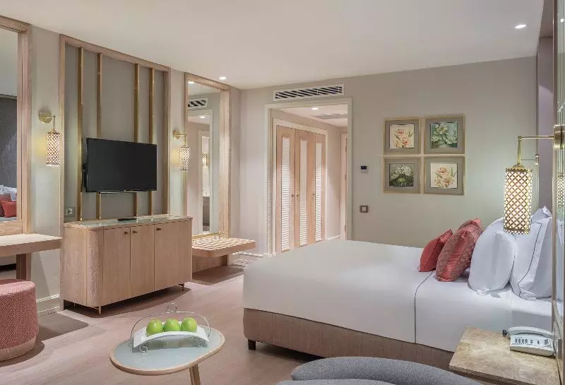 اتاق استاندارد با چشم‌انداز باغ, The Westin Resort Costa Navarino