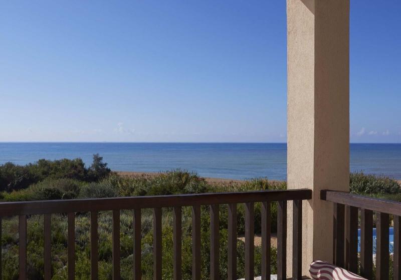 غرفة بريميوم مطلّة علي البحر, The Westin Resort Costa Navarino