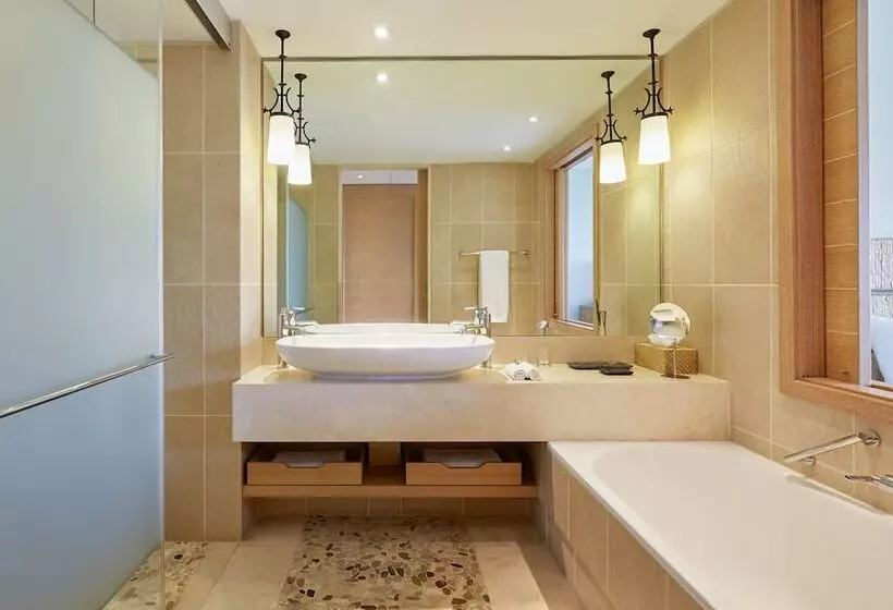 اتاق استاندارد با تخت بزرگ, The Westin Resort Costa Navarino