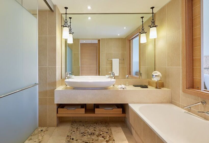 Номер Премиум, The Westin Resort Costa Navarino