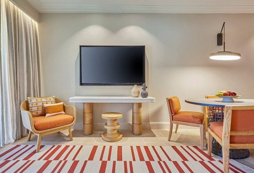 جناح عائلي, The Westin Resort Costa Navarino