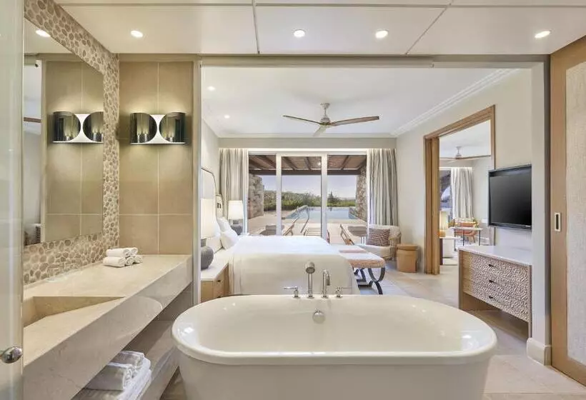 سوئیت پریمیوم, The Westin Resort Costa Navarino