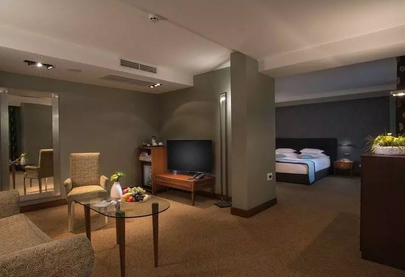 Sviitti, Rosslyn Thracia Hotel Sofia