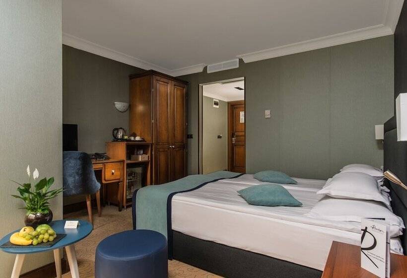 장애인을 위한 스탠다드 룸, Rosslyn Thracia Hotel Sofia