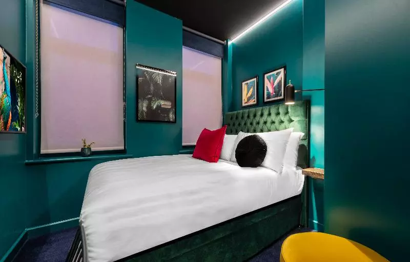 اتاق استاندارد, Hux Hotel, Kensington
