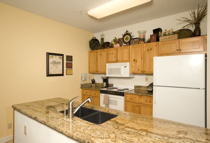 Апартаменты 3 Спальни, Lakeside Village By Keystone Resort