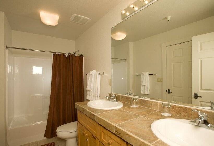 Апартаменты 3 Спальни, Lakeside Village By Keystone Resort