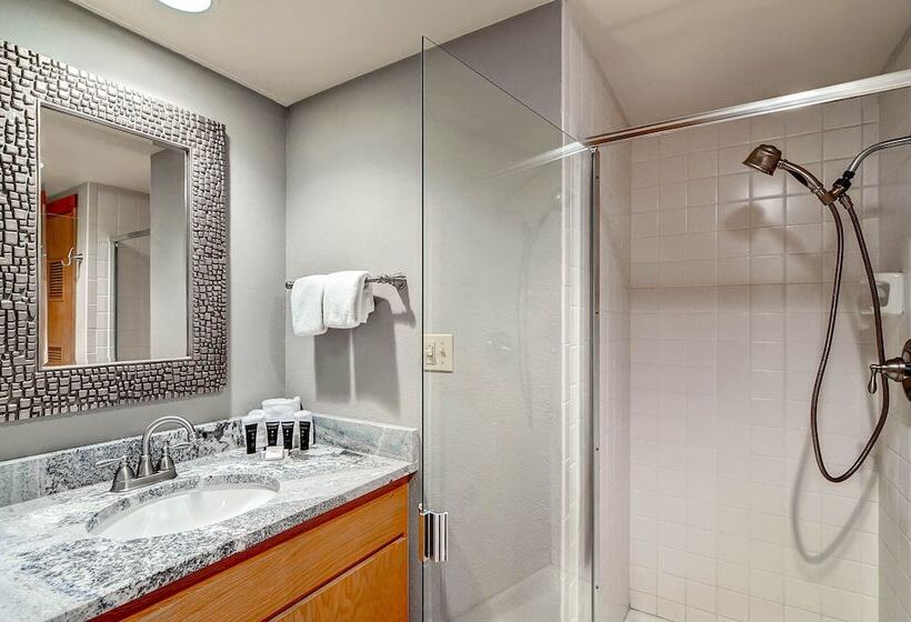 Апартаменты 1 Спальня, Lakeside Village By Keystone Resort