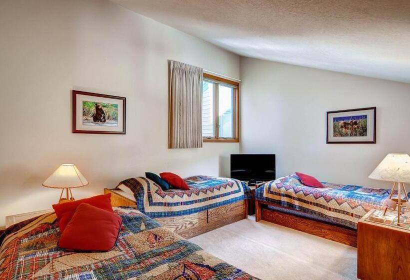 Апартаменты 3 Спальни, Lakeside Village By Keystone Resort