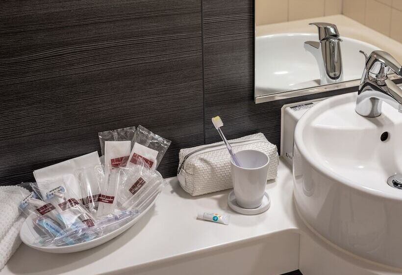 Номер Стандарт, Mitsui Garden Hotel Sapporo