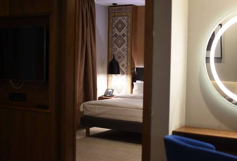 주니어 스위트, Radisson Blu Hotel Yerevan