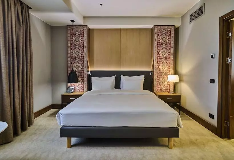 Suite Junior, Radisson Blu Hotel Yerevan