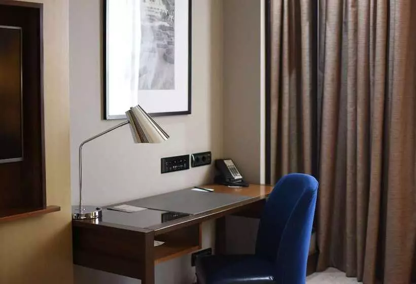 Camera Superiore, Radisson Blu Hotel Yerevan
